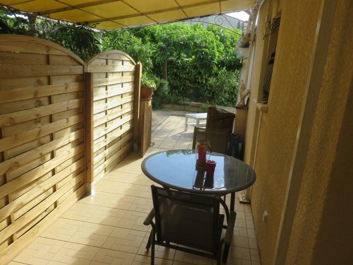 Charmant Appartement Saint Gely Cornillon Exterior photo